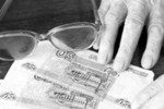 Успеют ли госслужащие воспользоваться заработанной пенсией?