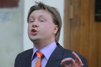 Российский гей-активист получил политубежище в Испании