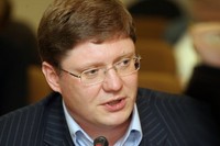 Депутат Исаев: Кадровые требования работодателей идут вразрез с возможностями выпускников ВУЗов