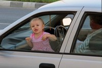 Штраф за перевозку детей без специального кресла вырос в 6 раз