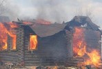 Чтобы не делить имущество, украинец сжег жену и дом