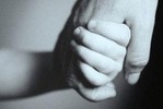 Медведев: Проблема устройства детей-сирот в семью требует комплексного решения