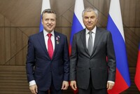 Депутат Госдумы Анатолий Выборный награжден Почетным знаком «За заслуги в развитии парламентаризма»