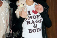 Наркотики снова подставили Перис Хилтон