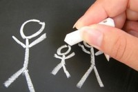 Школы приемных родителей будут обучать по новым правилам