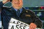 Автоинспектору не удалось продать «модный» госномер