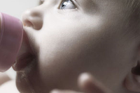 Мать отравила младенца ради дискотеки