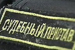 В Магадане должник чуть не зарезал судебных приставов