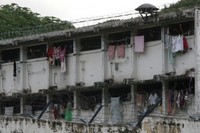 Заключенному с Таити выплатят компенсацию за тюремные условия, «унижающие человеческое достоинство»