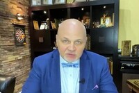 Остановил полицейский и просит пройти в участок?