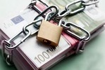 Суд признал законным заработок нотариуса на процентах по вкладу клиента