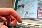 Обзор СМИ: о канализации, рекламе и российских праздниках