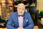 Украли машину с парковки?