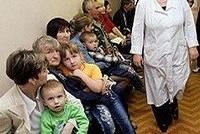 В Ярославле ребенок умер в очереди к врачу