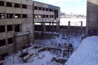 Градостроительная политика:  В зданиях исторических промышленных комплексов Москвы можно размещать жилье