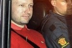 Норвежский террорист требует японских психиатров