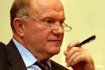 Зюганов: Российская полиция будет защищать права олигархов