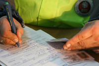 Водитель из Якутска заплатит 30-кратный штраф за покушение на дачу взятки гаишнику