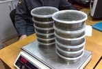 Под Хабаровском  задержан катафалк  с 0,5 тонны черной икры, спрятанной в гробу