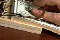 Подполковник милиции получил за помощь 3 года колонии