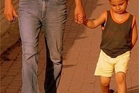 Госдума дала отцам-одиночкам отсрочку тюремного заключения