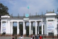 Собянин подарил бесплатный вход, туалеты и свет посетителям столичных парков
