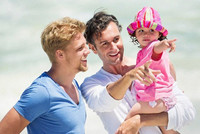 Поправки о лишении однополых супругов родительских прав могут взорвать политический Олимп на родине автора законопропроекта