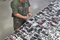 Изъятие мобильника в тюрьме не потянуло на новый срок