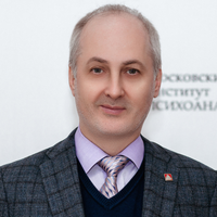 Алексей Аверьянов