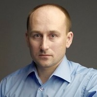 Николай Стариков